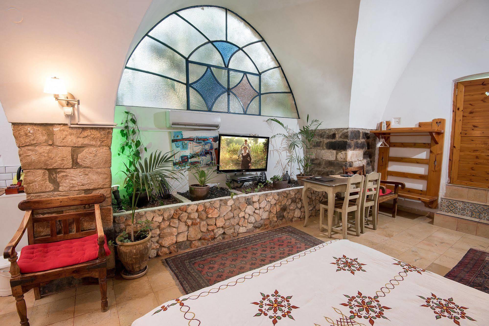 Pina Barosh Bnb Rosch Pina Exterior foto