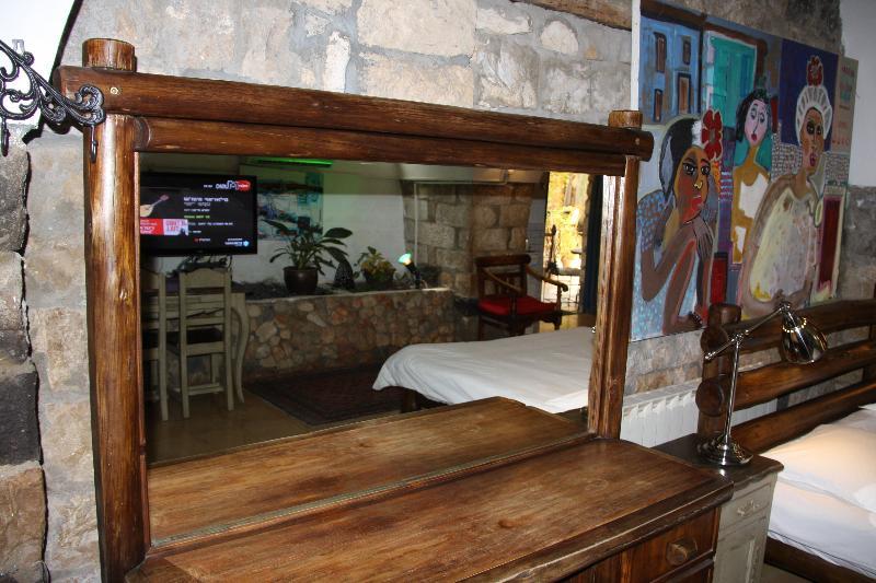 Pina Barosh Bnb Rosch Pina Exterior foto